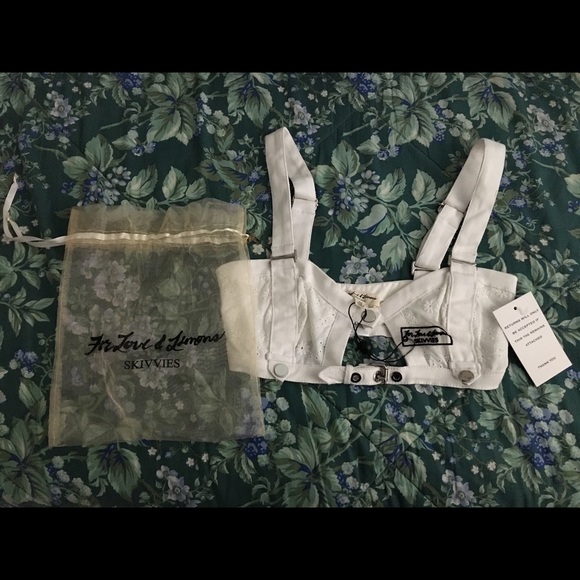 SOLD Daisy eyelet bustier - Picture 5 of 5